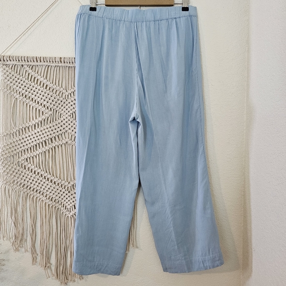 NWOT! Soft Surroundings Wrap Pants! Size Medium. - Picture 3 of 8